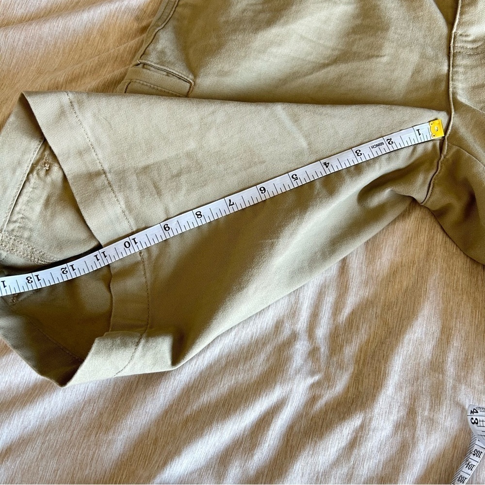 Dickies Khaki Cargo, Utility, Work, Outdoor, Women’s Size 6 Relaxed Shorts - Picture 10 of 12